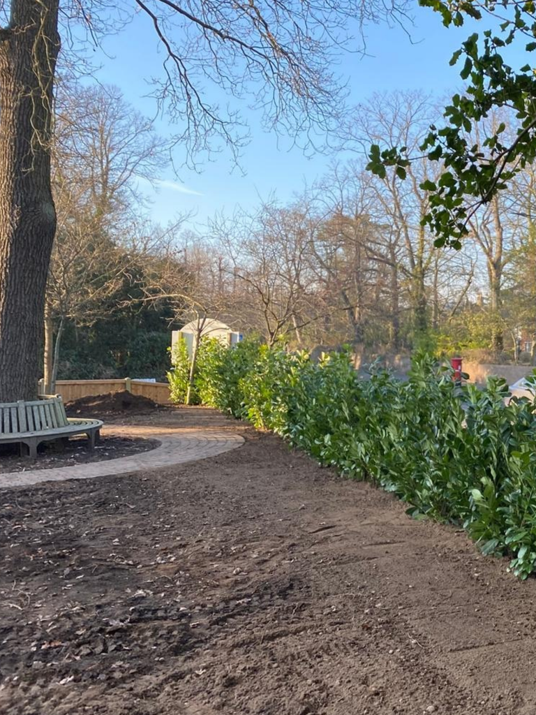 Hedge installation completed by Greengrass